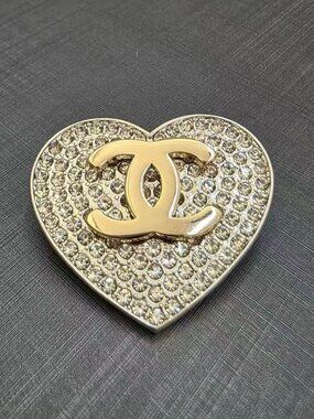 🐾Authentic Chanel Brooch🐾